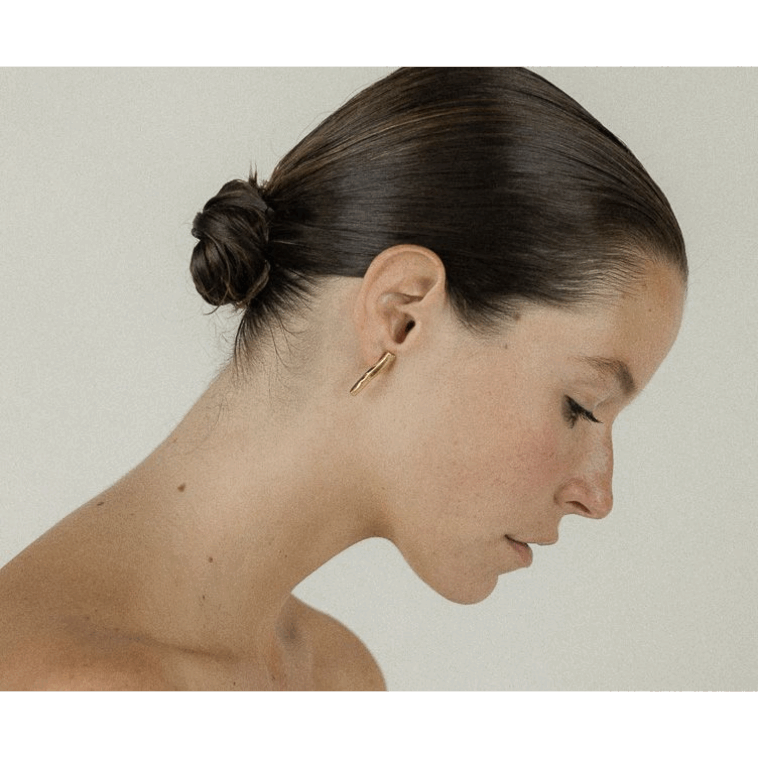 boucles d'oreilles dunes dorée 1 boucle d'oreille par chic alors paris